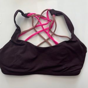 Lulu lemon sports bra